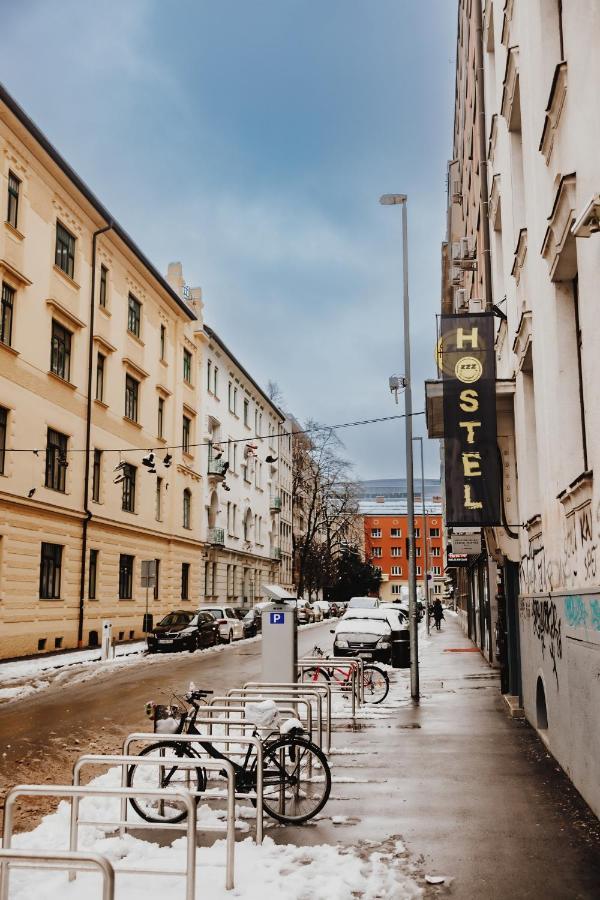 Party Hostel Zzz Любляна Екстериор снимка